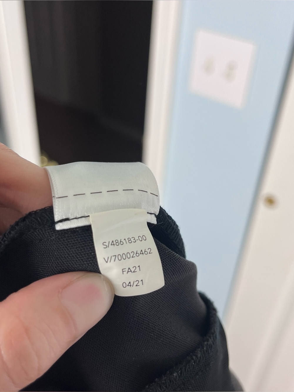 Athleta Headlands Hybrid Trek Mid Rise Jogger - Picture 8 of 8